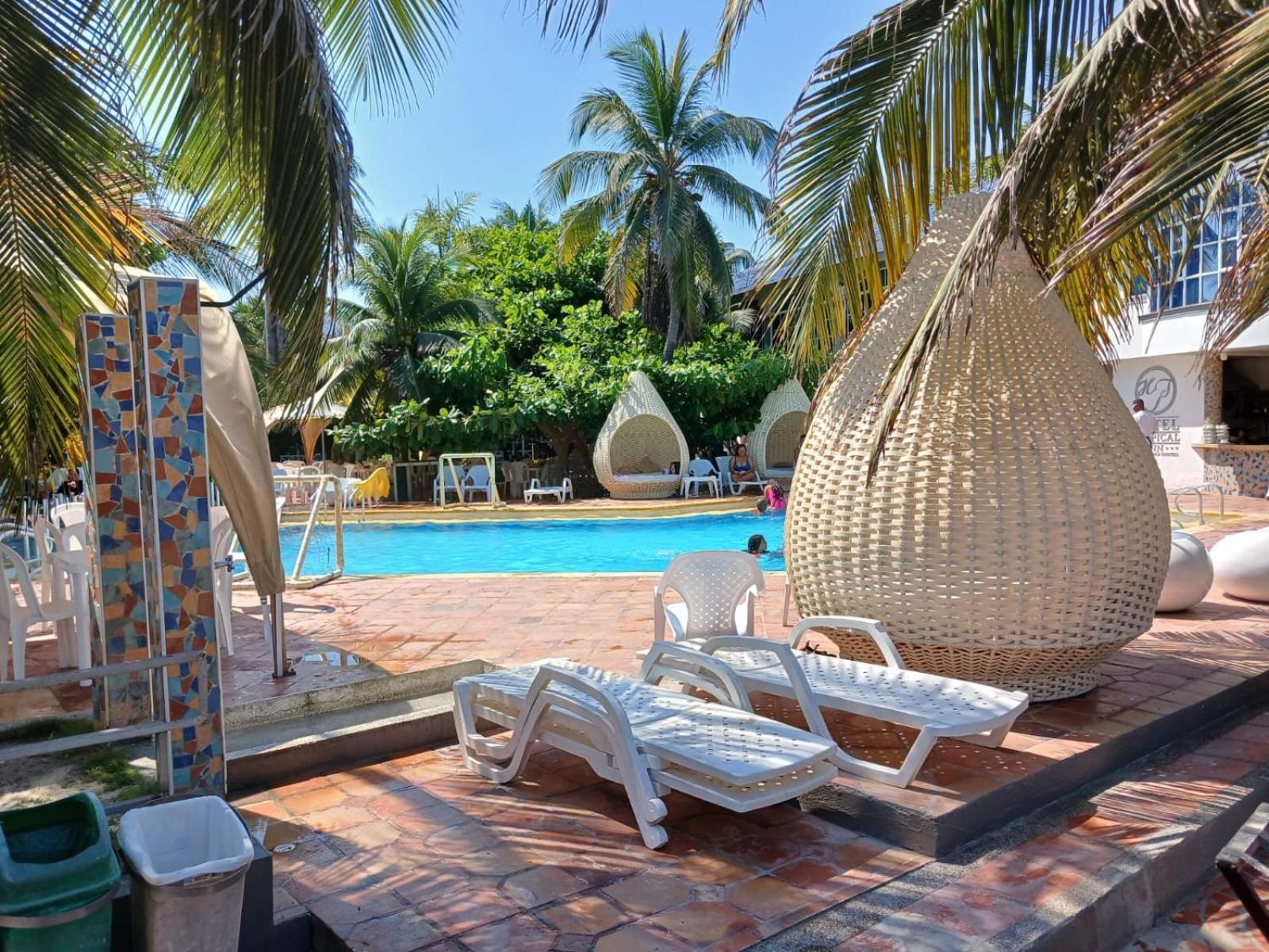 Hotel Tropical Inn Playa de Punta Arena Екстериор снимка
